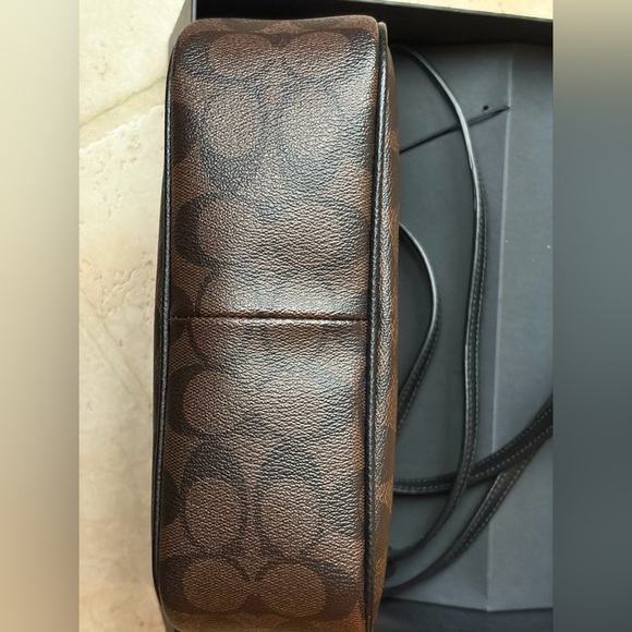 Coach Signature Crossbody bag Brown/Black - Picture 9 of 17